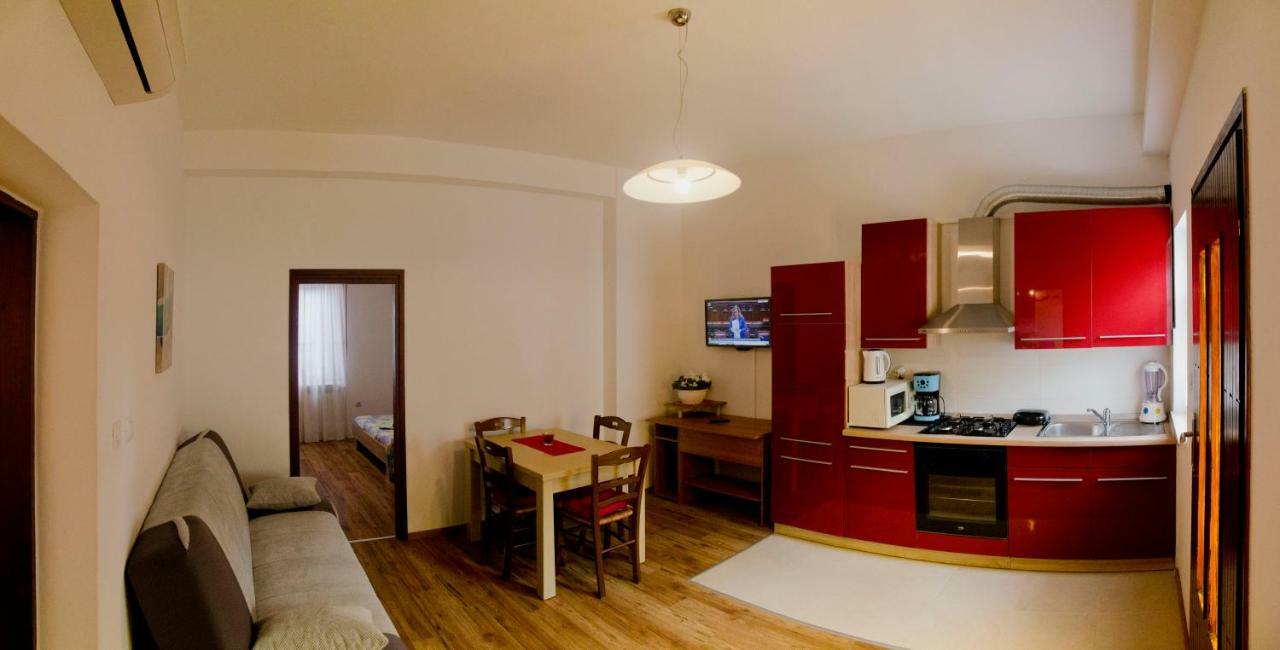 Apartman Aurora Apartment Porec Exterior photo